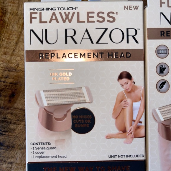 Flawless Razor Replacement - Picture 2 of 3